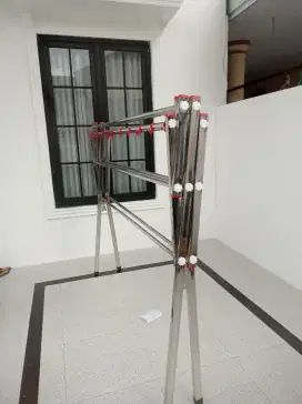 Jemuran stainless