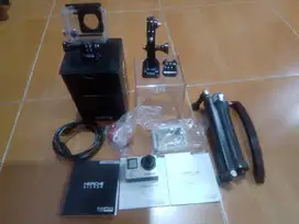 Go Pro Hero 4 Fullset mulus