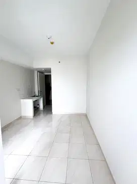Di jual cepat apartemen springlake summarecon bekasi