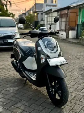 ALL NEW SCOOPY 2025 SPORTY BLN 4 LIKE NEW