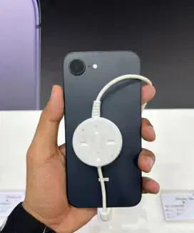 Kredit iPhone 16e Seri Terbaru, Lebih Ringan & Terjangkau