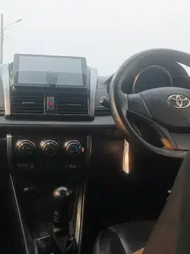 Toyota Limo 2015 Bensin