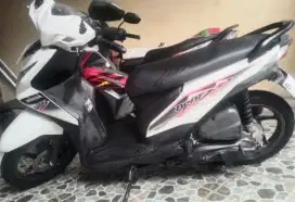 Motor beat 2014 stater ,pajak hidup surat2lengkap harga masih bs nego