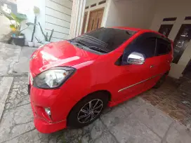 Dijual Agya Fresh Red 2016