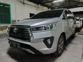 Jual cepet Innova Reborn V matic diesel 2021 tangan pertama