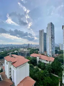 Apartemen Dengan Private Lift + 2 Balkon Luas - Jakarta Selatan