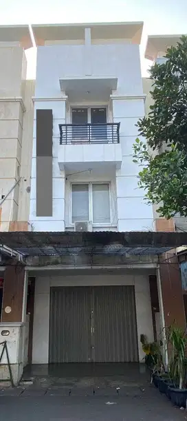 TURUN HARGA Lagi!! Dijual Ruko Taman Cemara  Kota Harapan Indah
