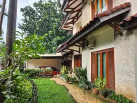 Dijual rumah dibintaro sektor 3 tangerang selatan