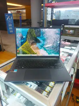 Laptop Asus Vivobook M1403 Ryzen 5-5600H