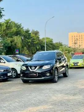 (Cash) X-Trail T32 2.5 at 2016 hitam xtrail murah dp5jt crv bagus