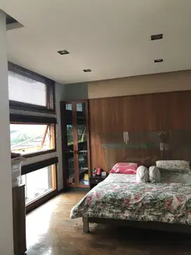 Rumah di sayap pasteur bagus kota bandung