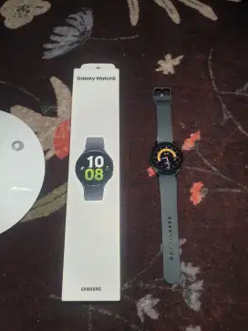 Samsung Smart Watch 5