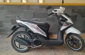 Negoooo BEAT putih keren abs