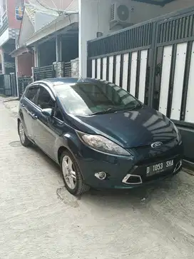 Ford Fiesta S AT kondisi Bagus