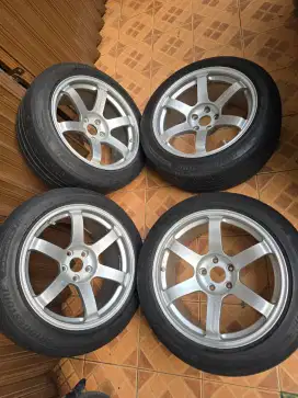 Velg Rays TE37 Saga original 18inch 5x114,3