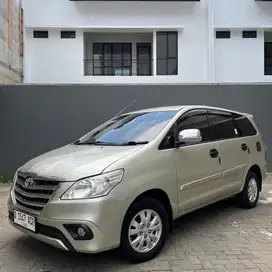 Toyota Kijang Innova 2014 Bensin