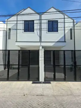 Rumah Baru Gress 2 Lantai*
 *Virgo, Karang Empat*