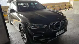 BMW X5 tahun 2023
