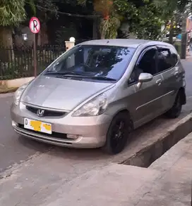 Honda Jazz 2004 Bensin