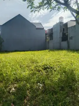 kavling Hoek dukuh bima