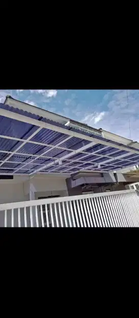Kanopi solar tuff