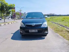 Toyota Innova G Luxury manual 2011 Kredit murah