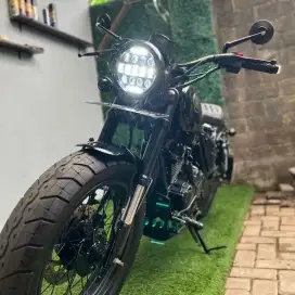 Yamaha Scorpio Bombers