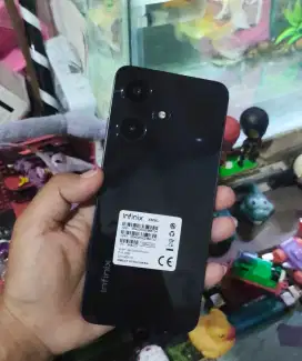 Infinix hot 30i ram 8+8/128!.