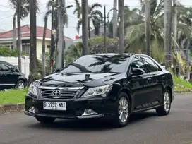 DP RENDAH TOYOTA CAMRY V 2.5 AT 2014 HITAM