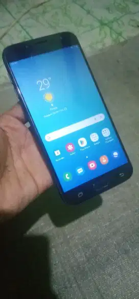 Samsung j7 Pro ..Ram 3/32 ..support NFC..Hp BATANGAN AJ
