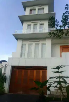 DIJUAL CEPAT VILLA DOHENY DRIVE SENTUL