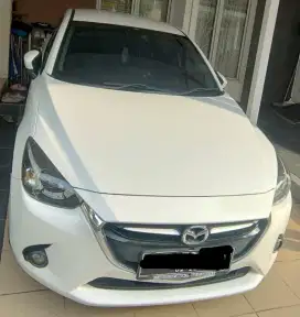 Mazda 2 GT Skyactive Putih