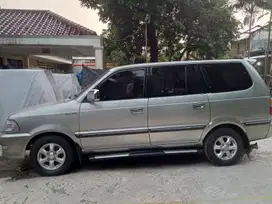 Toyota Kijang 2003 Bensin