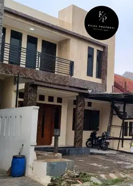 Dijual Rumah 2,5 Lantai di Perumahan Taman Kenari Nusantara