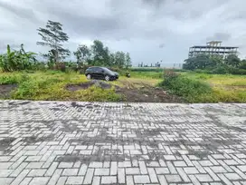 Tanah Jogja Di Jl Kabupaten Dekat Exit Tol Trihanggo