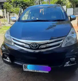 Toyota avanza 1.3 G M/T