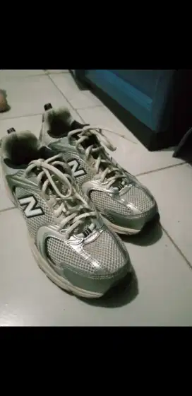 Jual sepatu NB 530 no box size 39.5 original