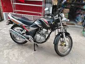 Yamaha scorpio 2005