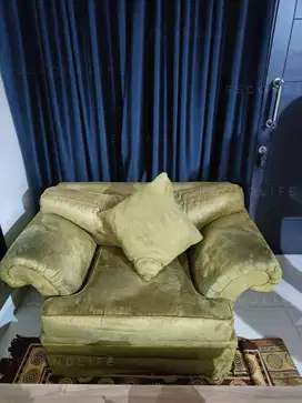 Sofa besar warna hijau bahan anti air 2pcs