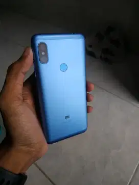 Redmi note 6 pro 4/64 GB