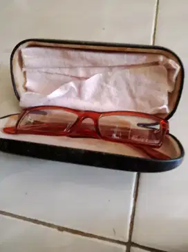 Jual kacamata baca dan kacamata Fred vintage gold original