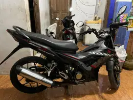 HONDA SONIC 150R
