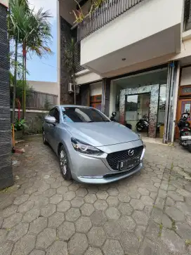 Jual mazda 2 GT matic tahun 2020 low km