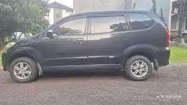Daihatsu Xenia 2011 Bensin