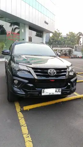 Fortuner VRZ TRD