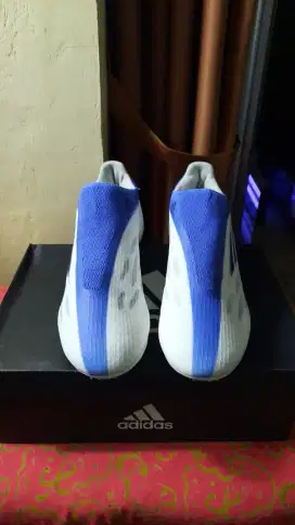 Sepatu bola Adidas Speedflow 3 lees laces