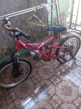 SEPEDA MTB UNITED 20