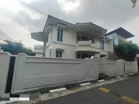 Dijual Rumah Strategis Komplek Abadi Duren Sawit Jakarta Timur