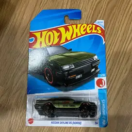 Hotwheels Nissan Skyline RS 30