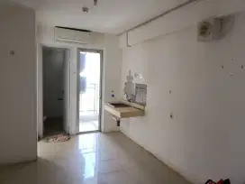 Apartemen bassura city studio kosongan lantai rendah